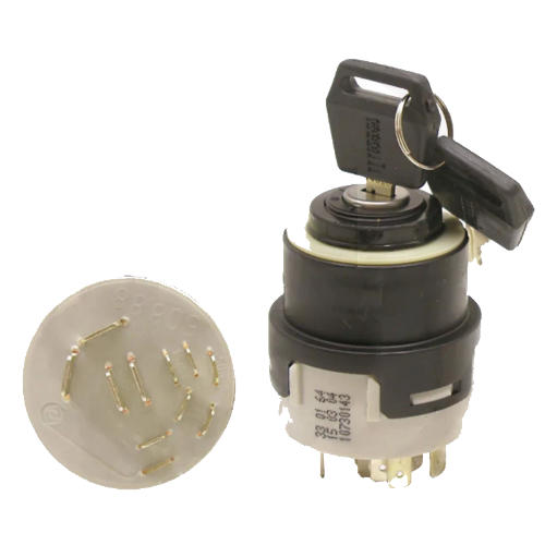 Schlepper-Teile » Shop Zündschloss Original Schlüssel - CASE  